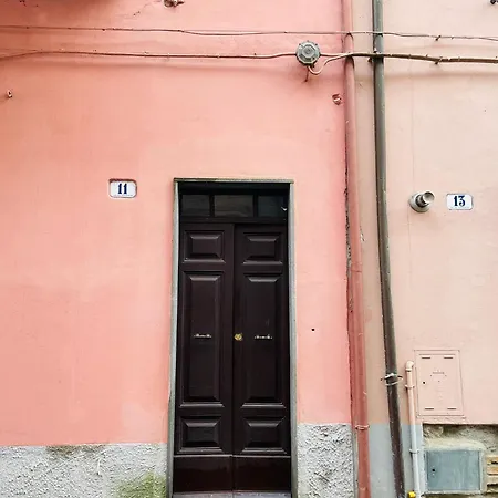 Garnden's House Apartment