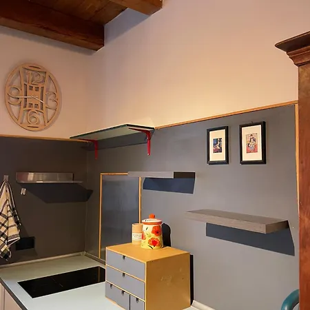 Garnden's House Marta